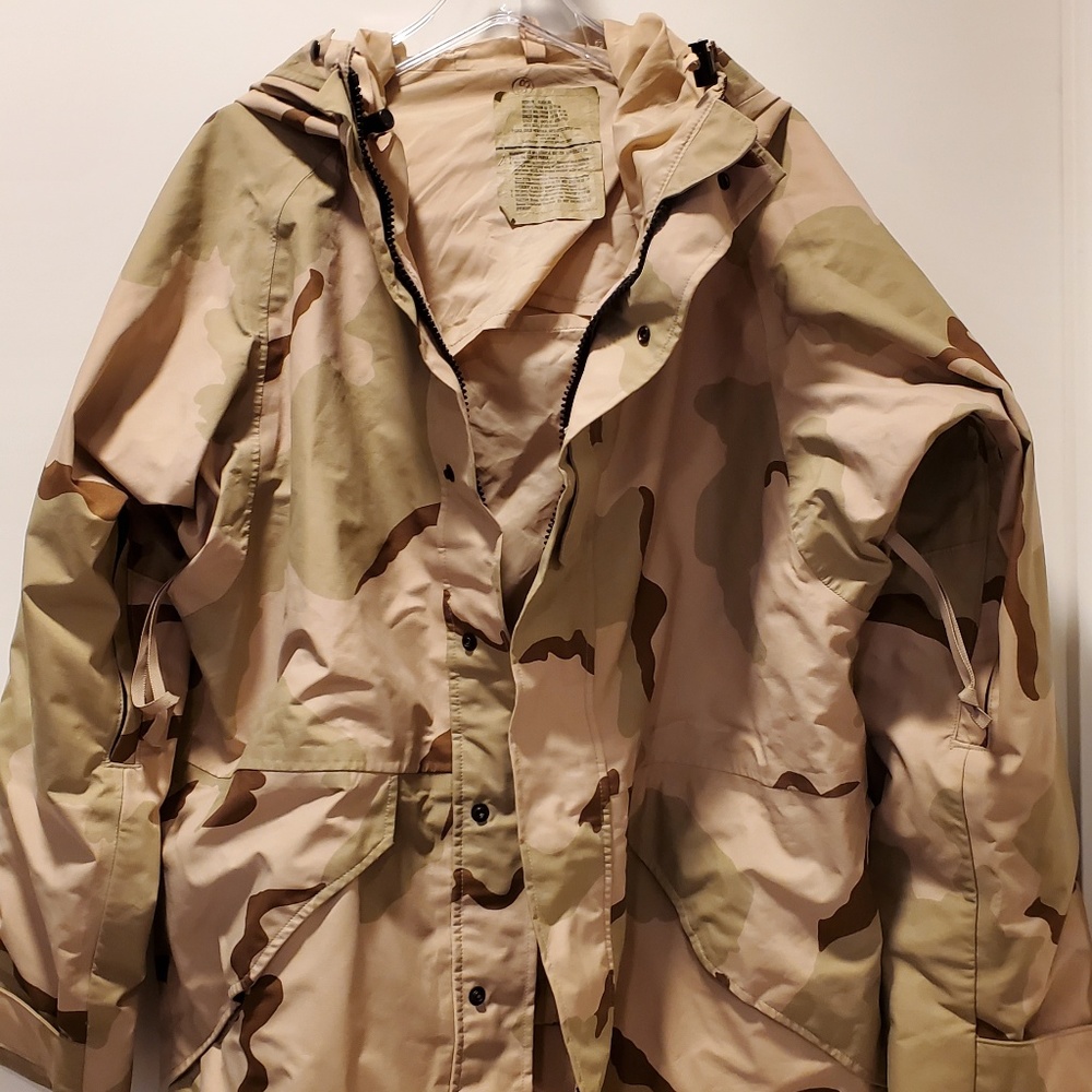 Cold Weather Parka, Military Issue, 3 Color Desert